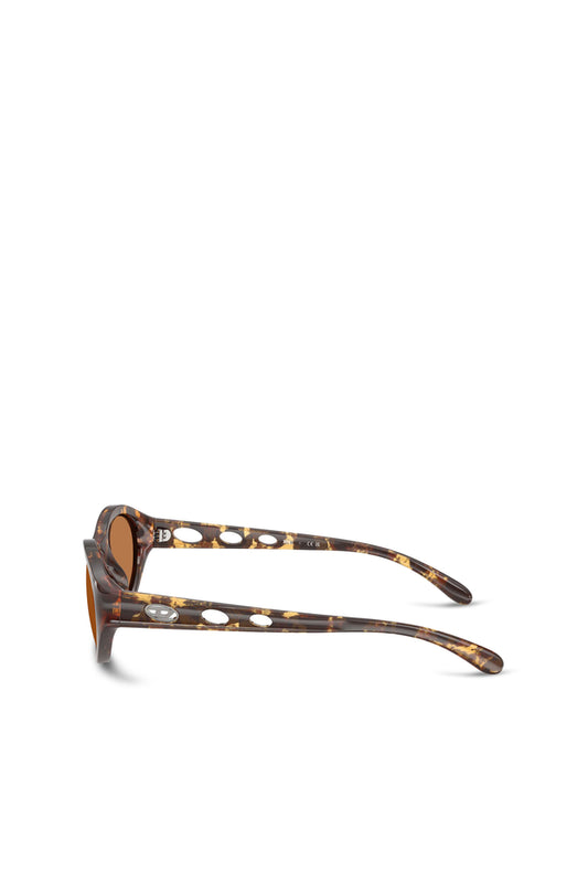 Injected Woman Sunglasses (1)