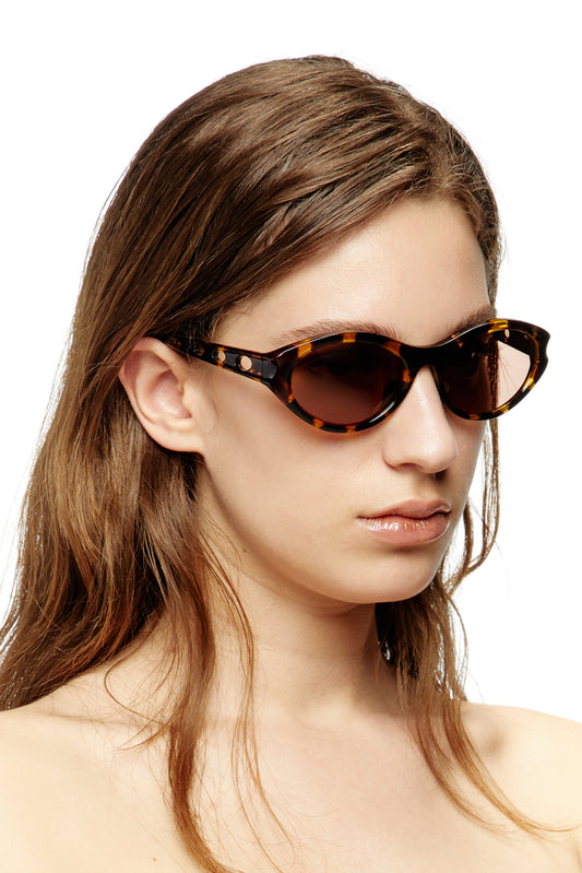 Injected Woman Sunglasses (4)