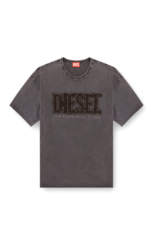 T-shirt with appliqué logo and raw edge (3)