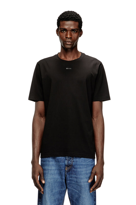 T-shirt with micro metal logo