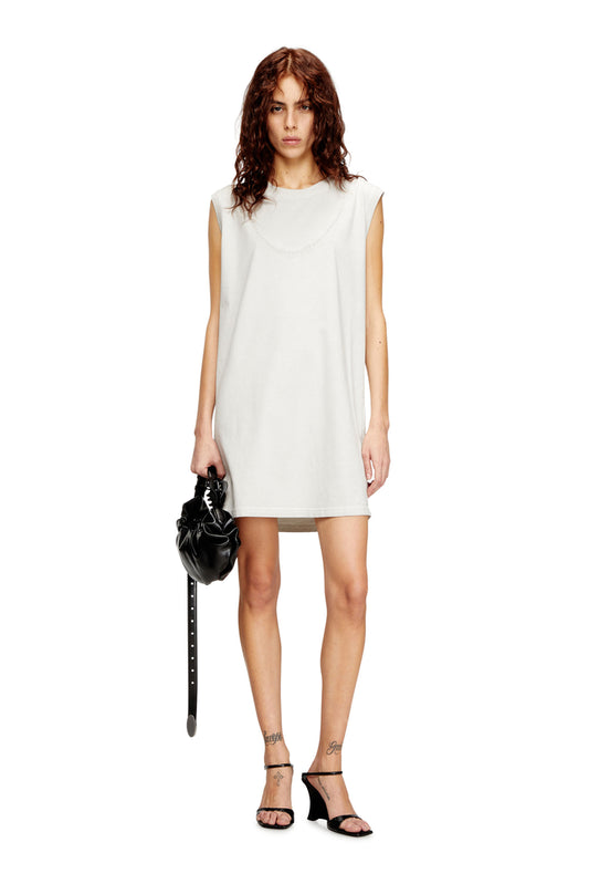 Short cotton dress with embossed chain (3)