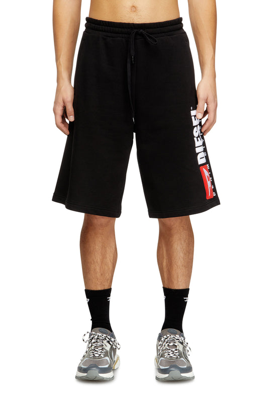 Fleece shorts with maxi logo patch