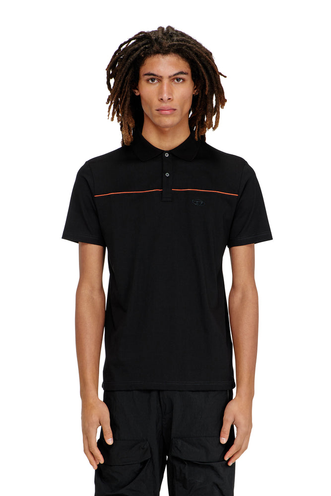 Polo shirt with contrast piping