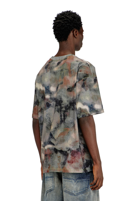Heavy cotton T-shirt with camo print (1)