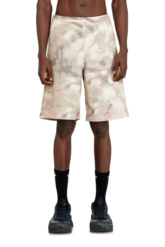 Sweat shorts with camo digital print