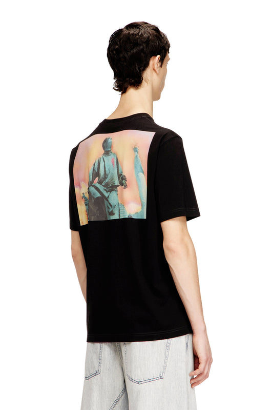Regular T-shirt with Diesel patch and photo print (1)