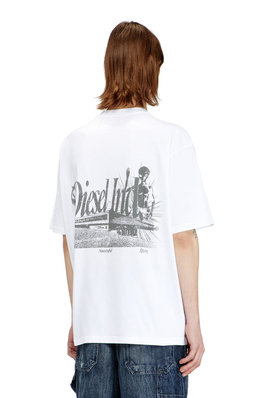 T-shirt with logo patch and graphic print (1)