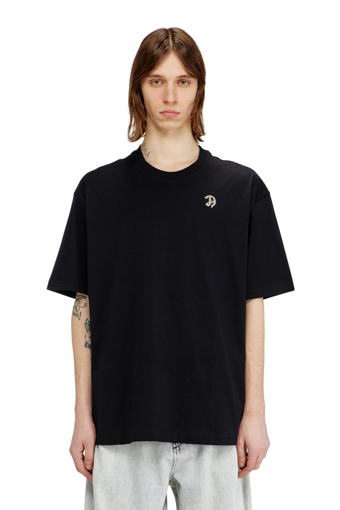 T-shirt with logo patch and graphic print