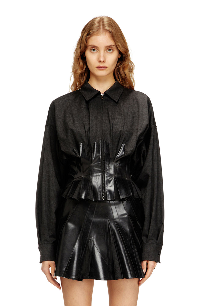 Tailoring shirt-jacket with coated pleats