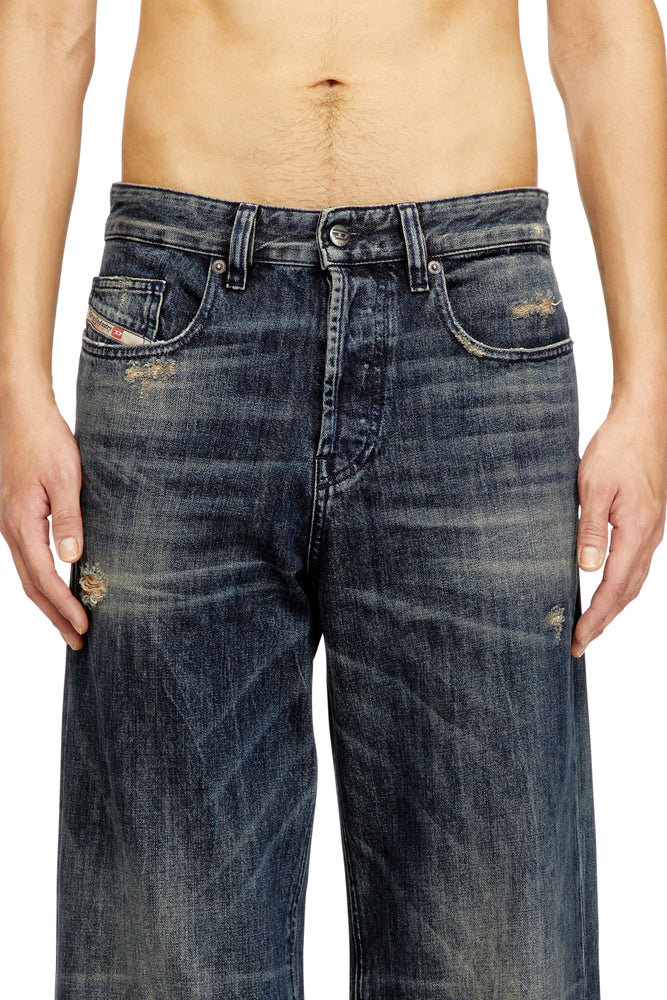 Relaxed Jeans Low Waist 2001 D-Macro (2)