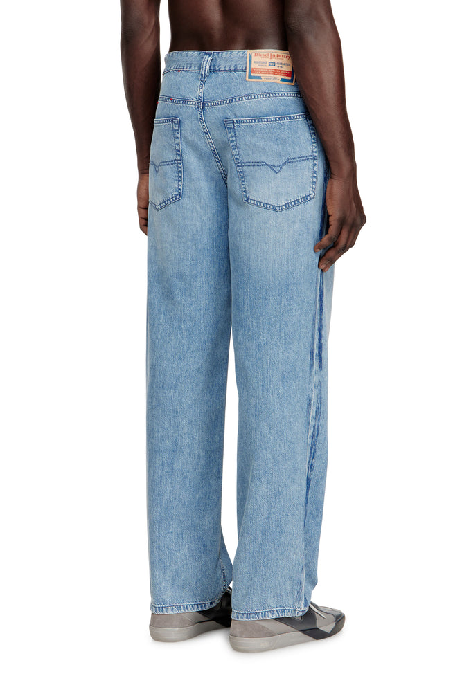 Relaxed Jeans Low Waist 2001 D-Macro (1)