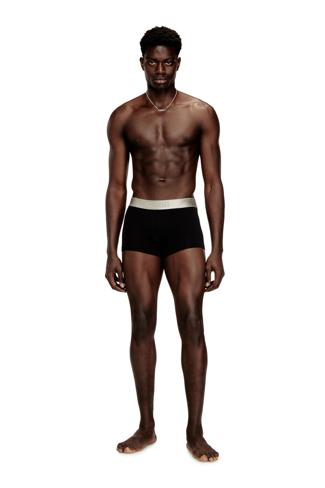 Three-pack boxer briefs with small logo waistband (2)