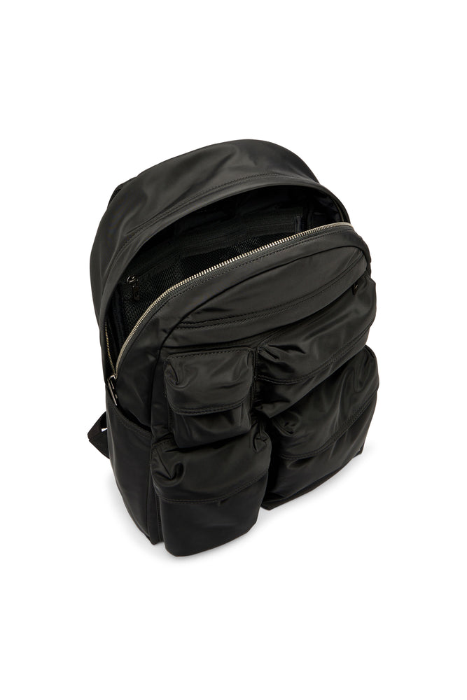 Multi-Pkts-Multipocket backpack in utilitarian shell (3)