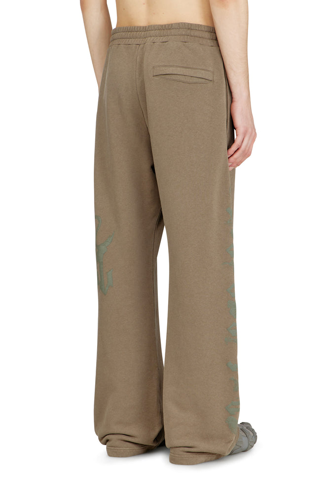 Treated pants with logo print (1)