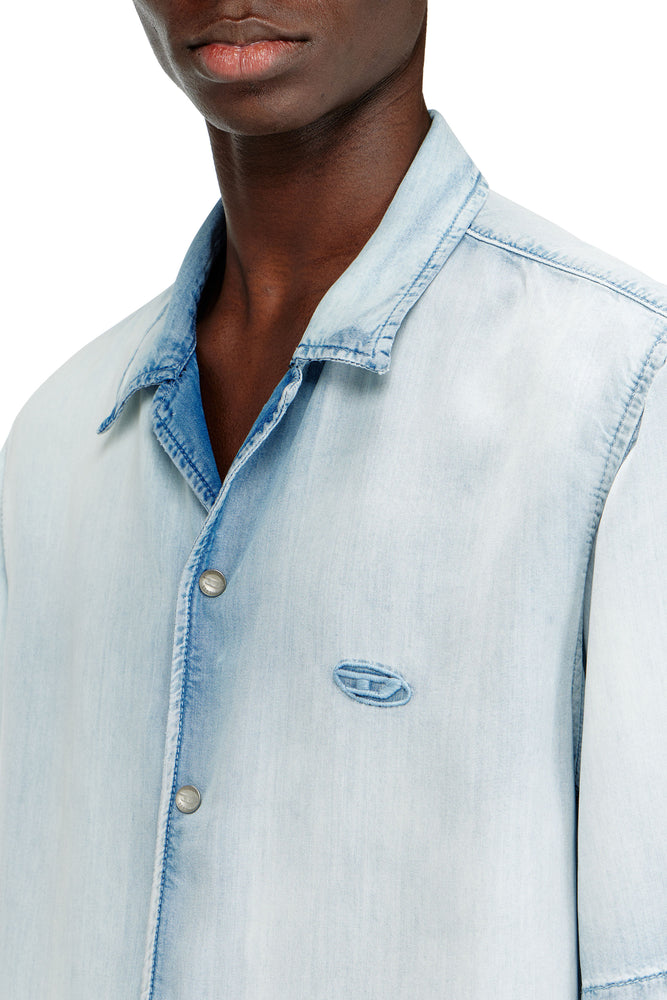 Bowling shirt in fluid skeleton Tencel denim (2)