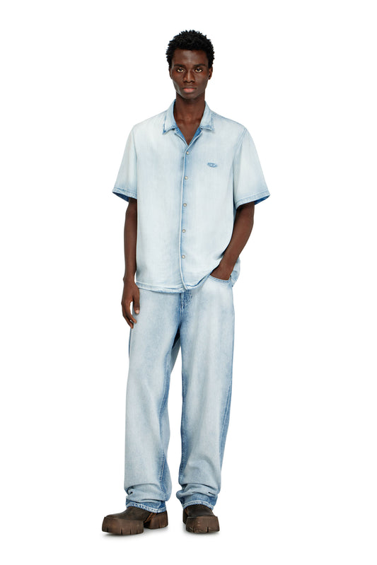 Bowling shirt in fluid skeleton Tencel denim (3)