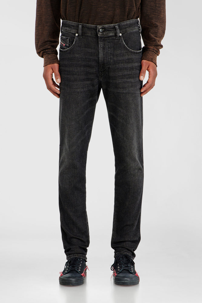 Slim Regular Waist 2062 D-Strukt Joggjeans®