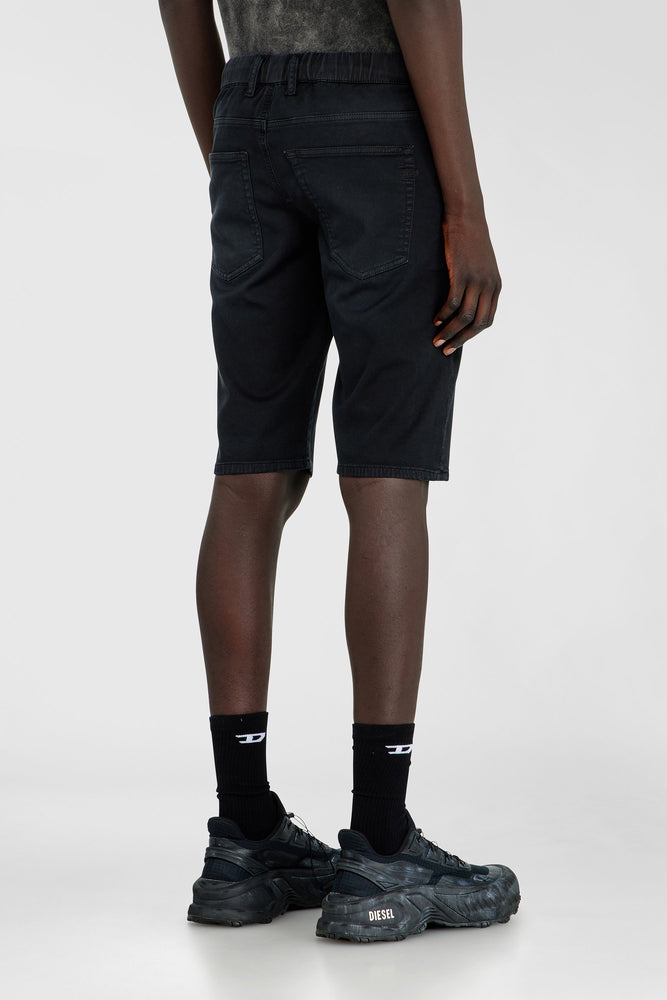 Slim shorts in coloured denim (1)