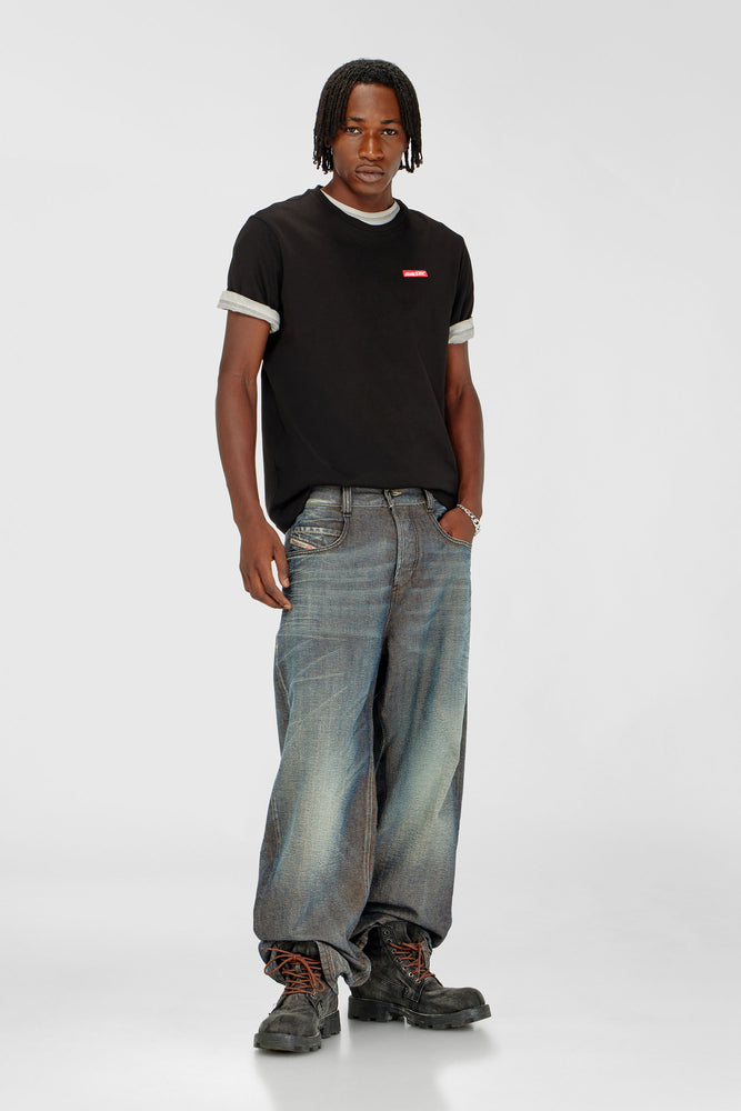 Cotton T-shirt with logo patch (2)