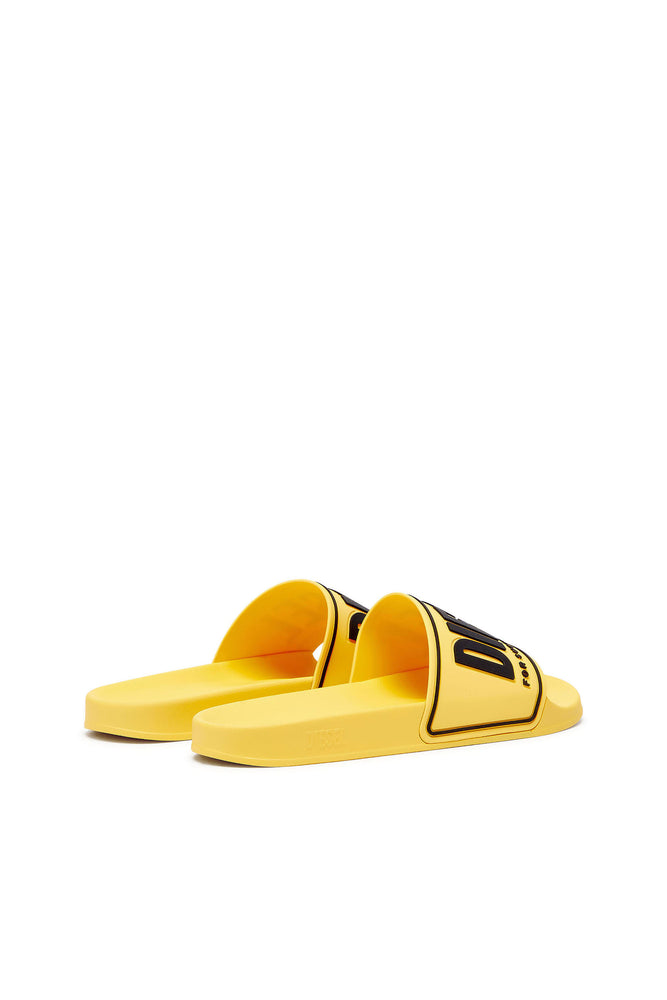 Sa-Mayemi-Pool slides with 3D logo (2)