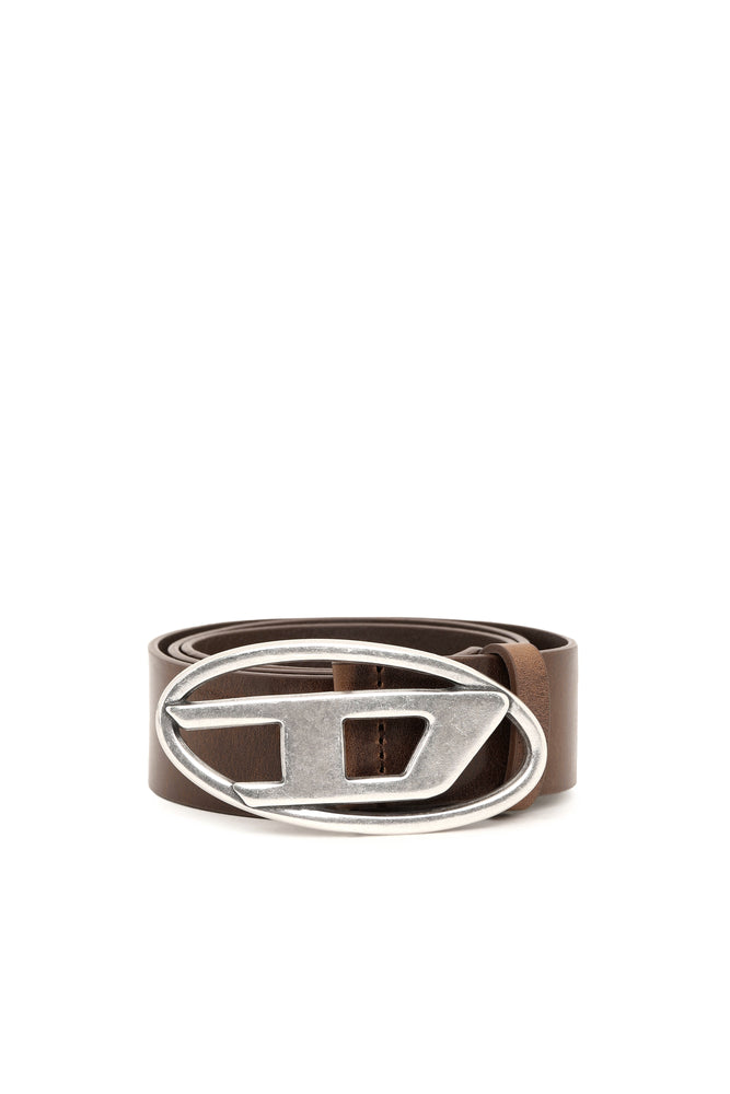 Leather belt with D buckle