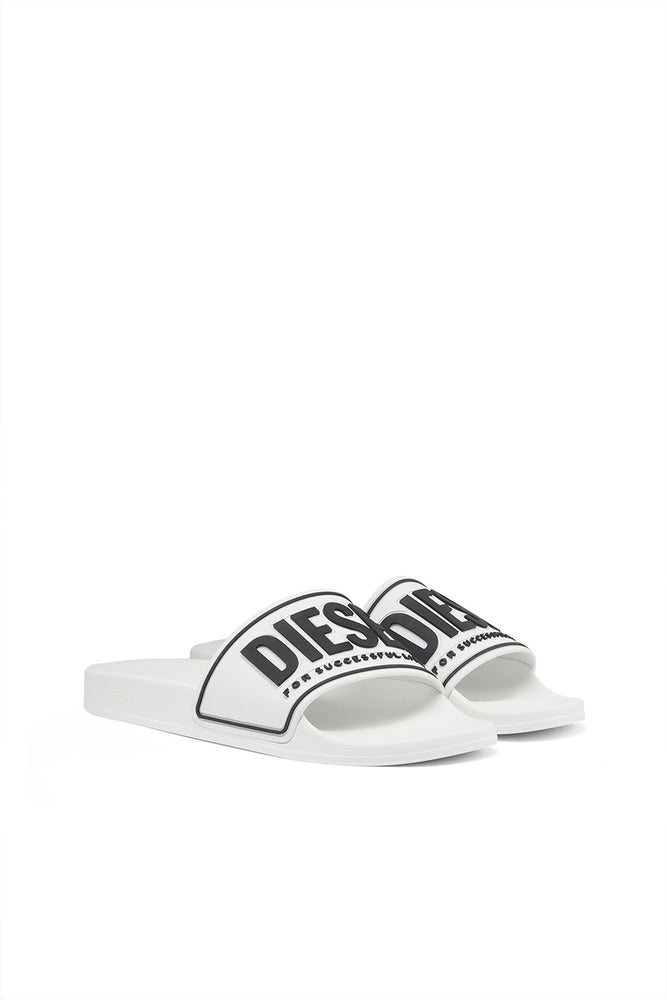 Sa-Mayemi-Rubber slides with embossed logo (1)