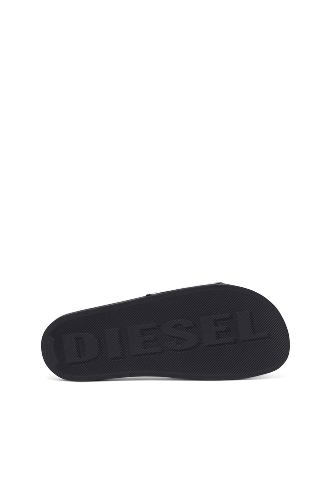 Sa-Mayemi-Rubber slides with embossed logo (3)