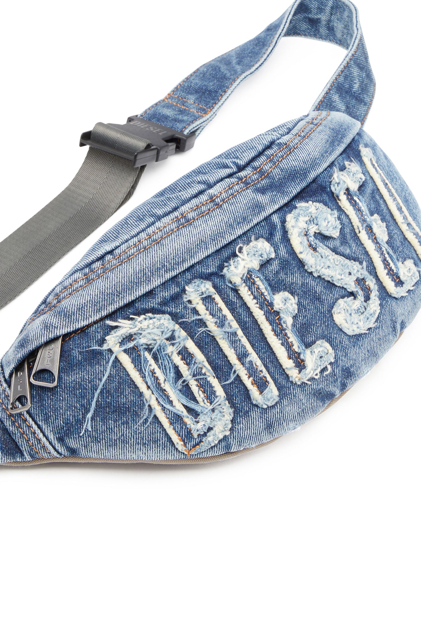 Rave Beltbag - Denim belt bag with frayed logo (4)